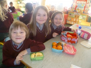 Sharing healthy food in class